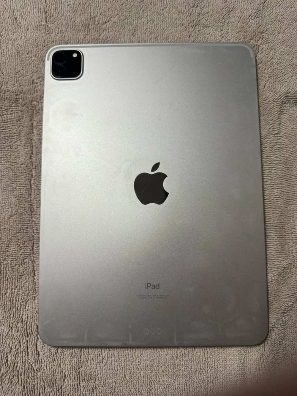 Apple iPad in Black with White Apple Pencil